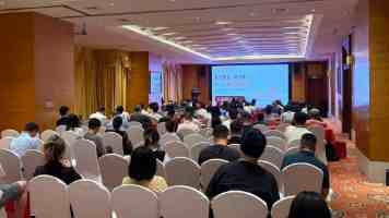 VMware ESXi 下 CentOS 虚拟机磁盘扩容实战：从原理到最佳实践