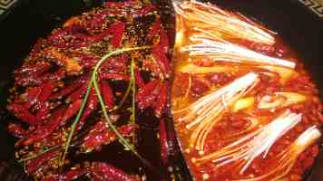 工业视觉检测：常规可见光相机应用深度解析